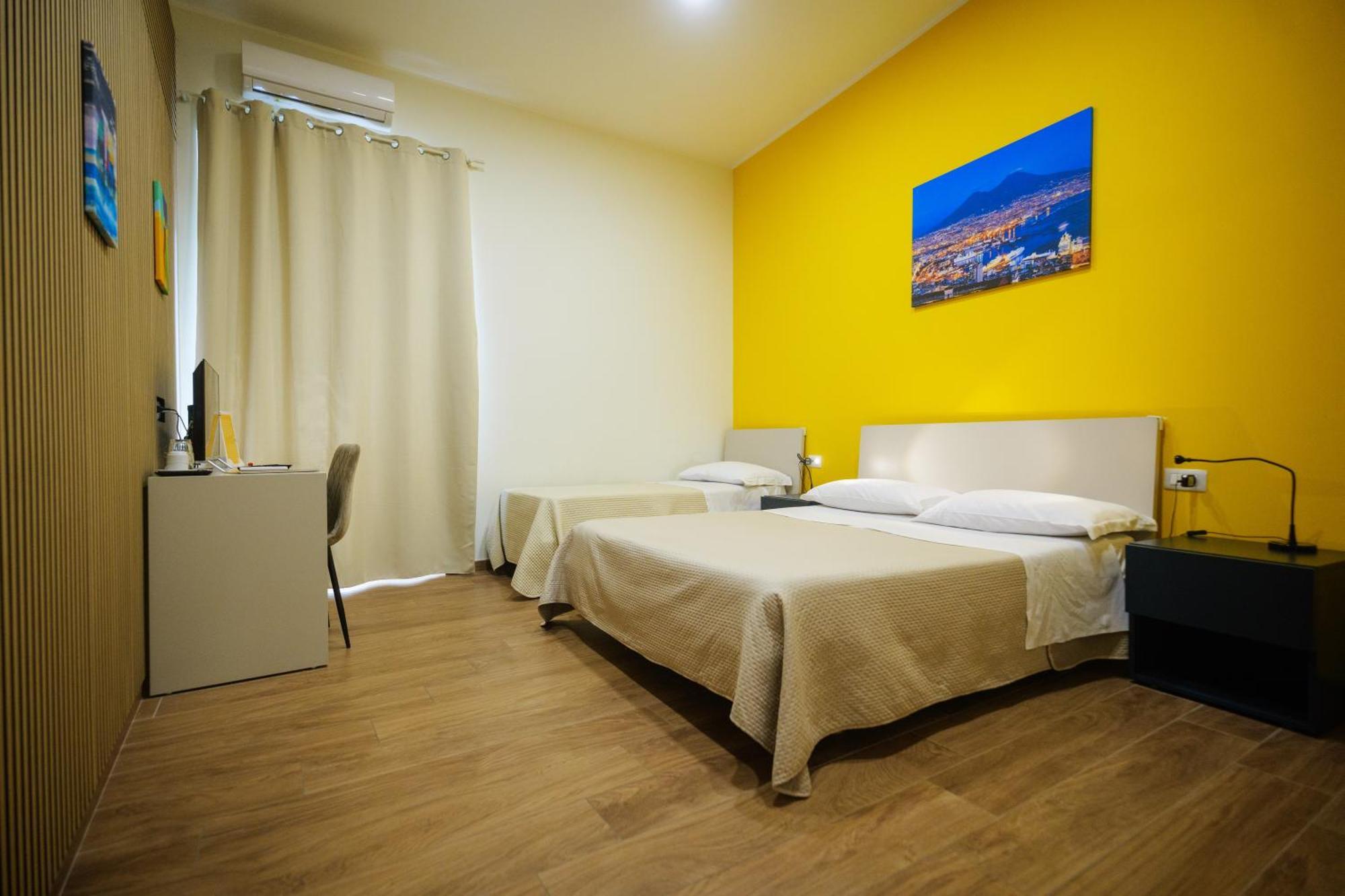 Terminal 1 Guest House Napoli Dış mekan fotoğraf