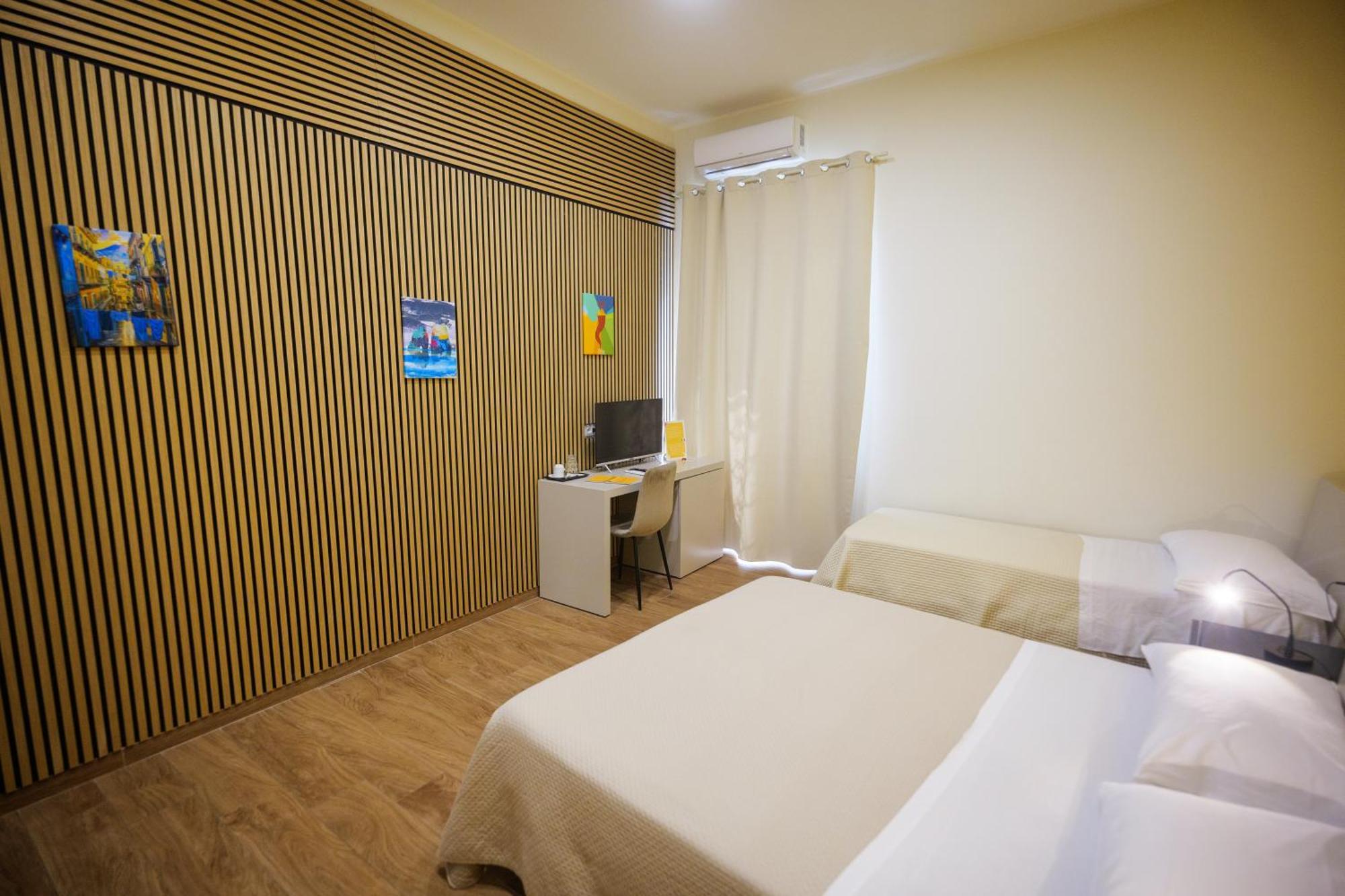 Terminal 1 Guest House Napoli Dış mekan fotoğraf