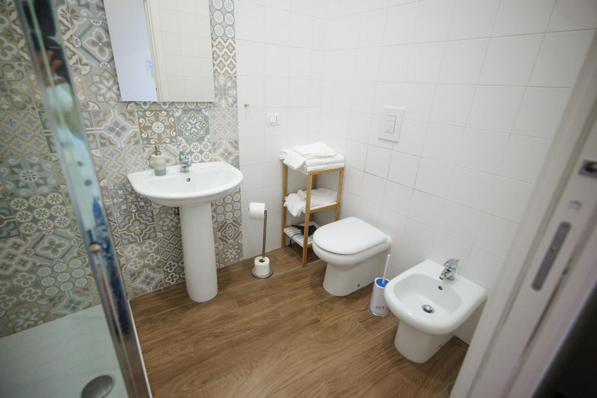 Terminal 1 Guest House Napoli Dış mekan fotoğraf